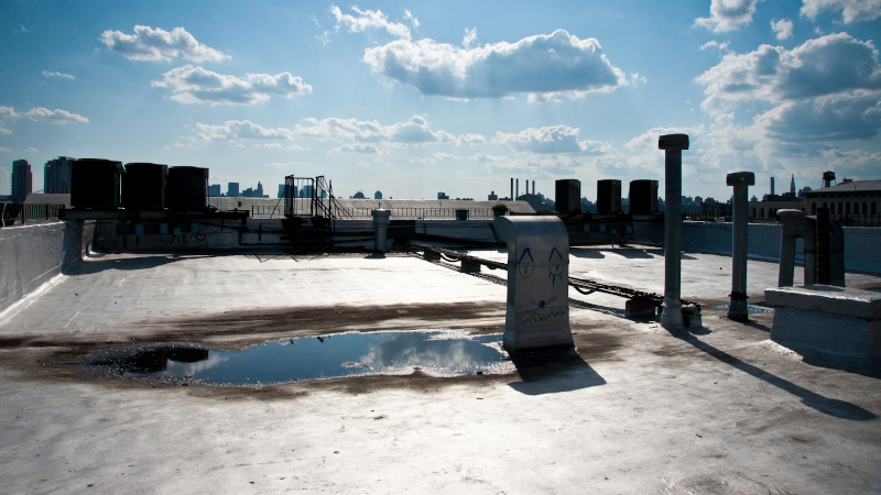 How to Maintain a Flat Roof